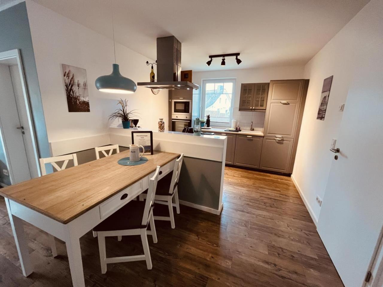 Ferienwohnung Van Der Holm Born Exterior foto